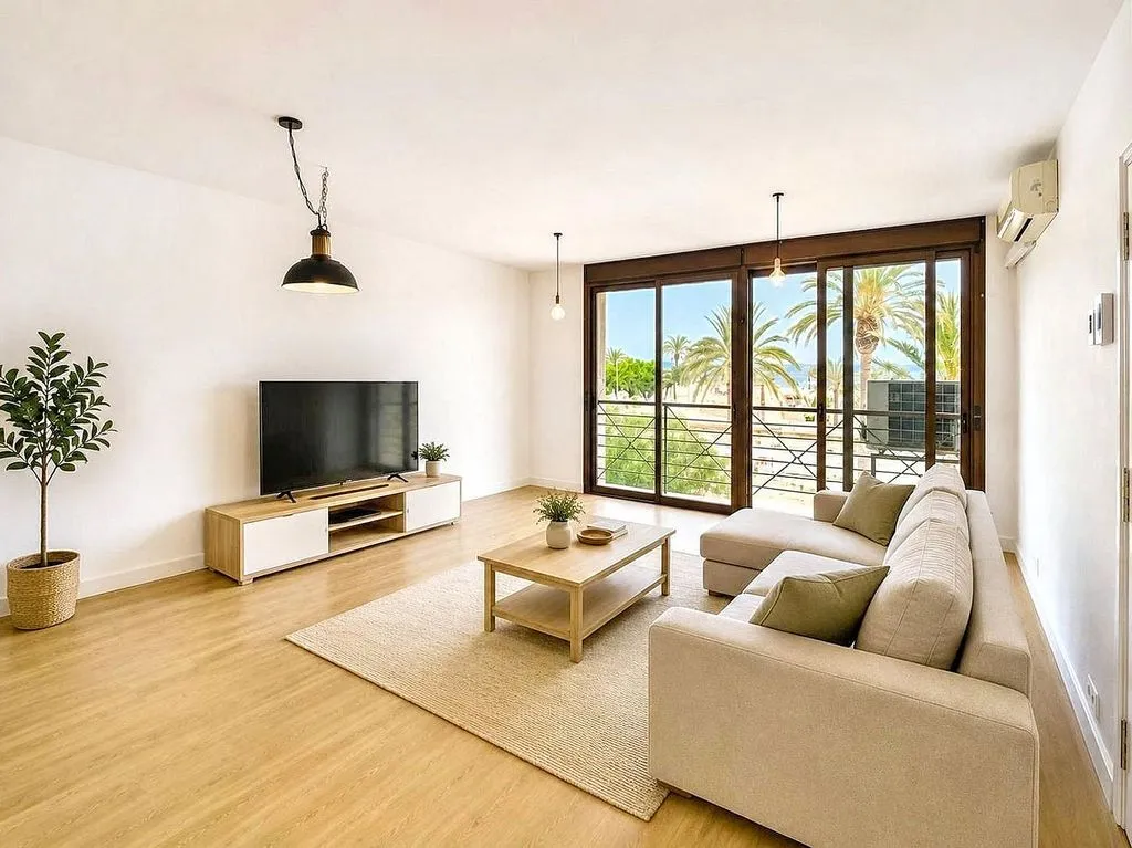 Elutuba - Reformed Seafront Flat in Mataró