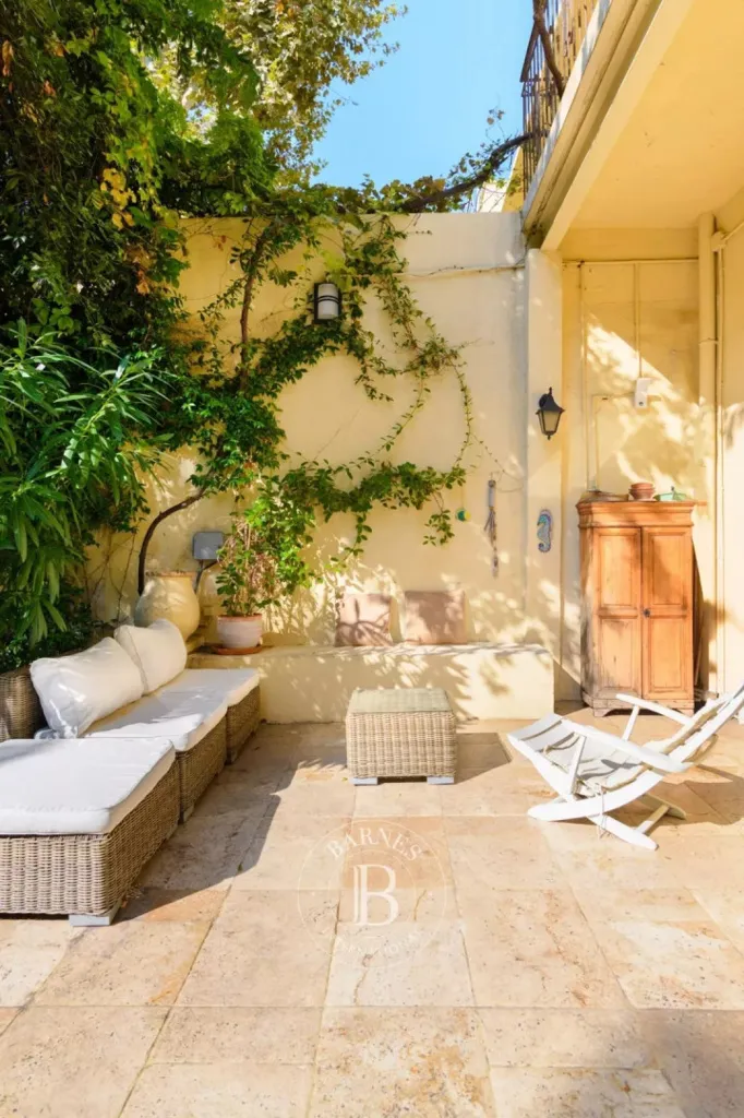 Terrasse - Appartement Luxe Duplex avec Jardin à Marseille