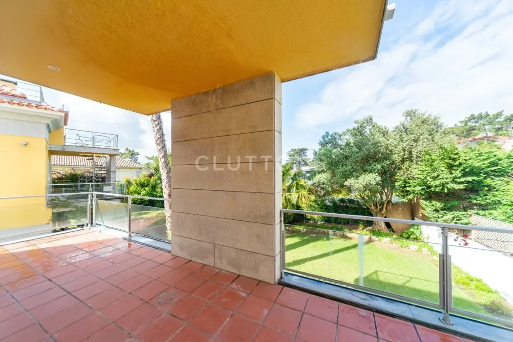 Terrass - Luxury Villa with Pool in Estoril