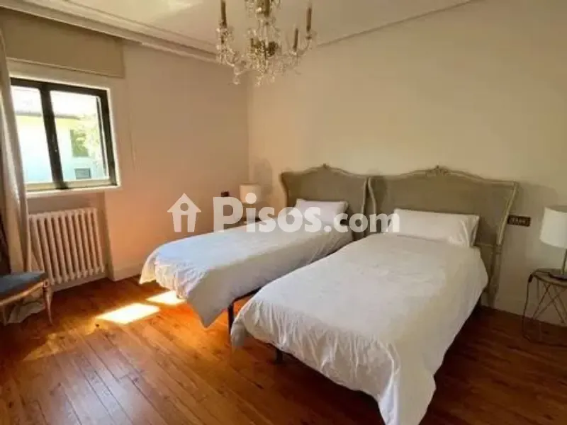 Magamistoad - Chalet with Pool in Usurbil