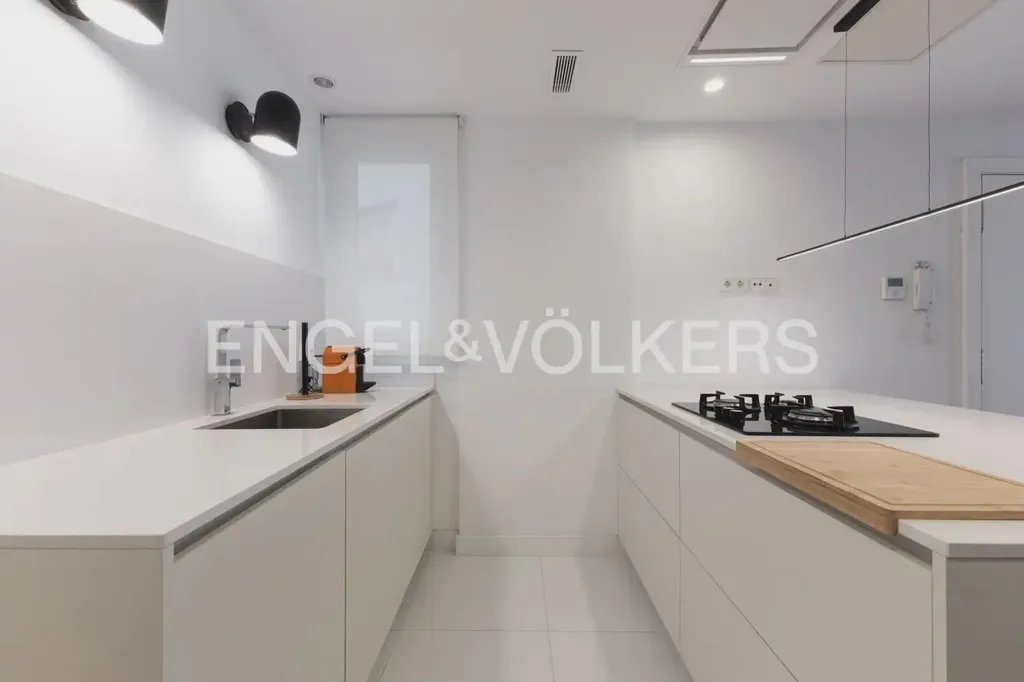 Cucina - Modern Flat with Central Heating in Russafa