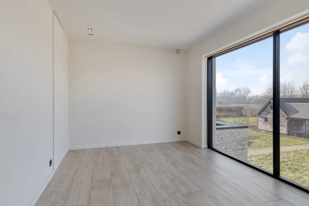 Pièces - Villa Récemment Construite avec Terrasse à Westerlo