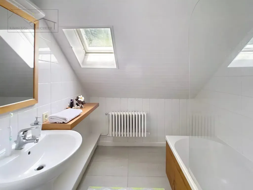 Salles de bain - Chalet de 9 Chambres avec Vue Montagne à Chamonix