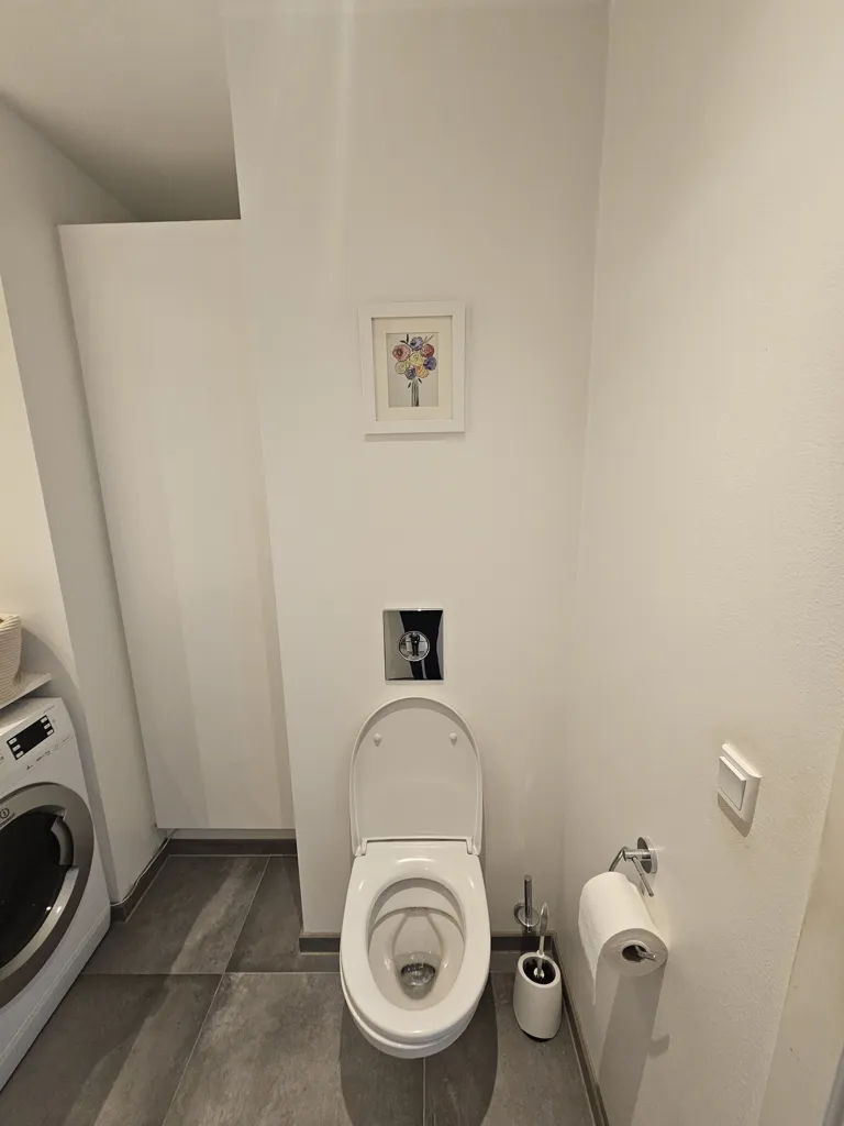 Salles de bain - Furnished Apartment with Park View in Valby
