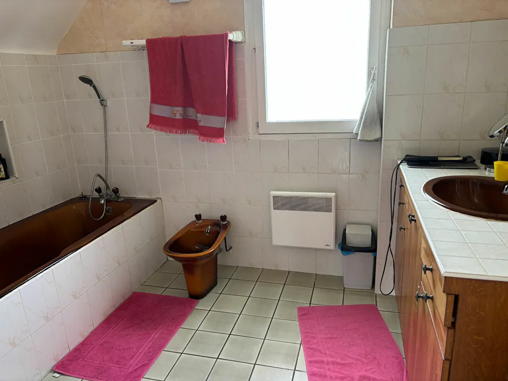 Bagni - Traditional House with Terrace in Plérin Centre