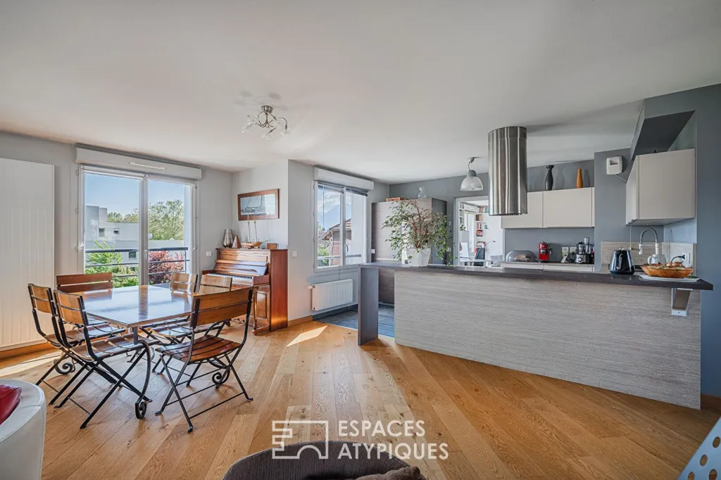Söögituba - Penthouse Apartment with Terrace in Expanding District