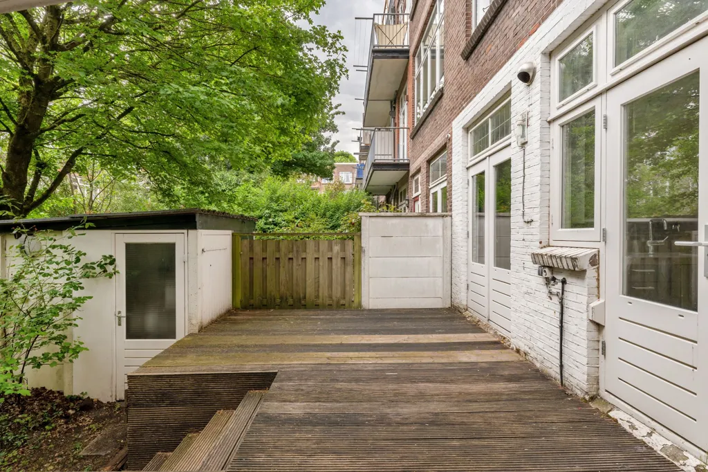 Terrasse - Spacious Ground Floor Flat with South Garden in Blijdorp