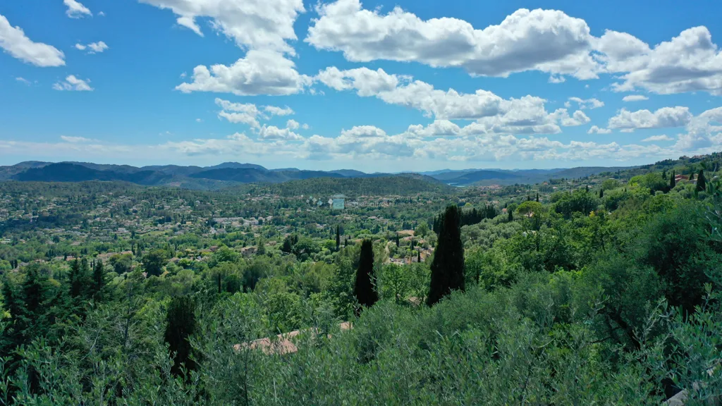 Maison de Caractère avec Vue Mer et Lac à Speracedes
