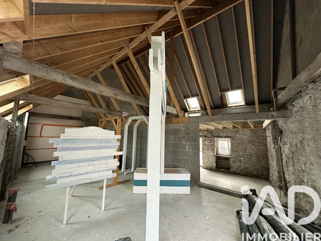 Toad - Stone House with Renovation Potential in Guillac