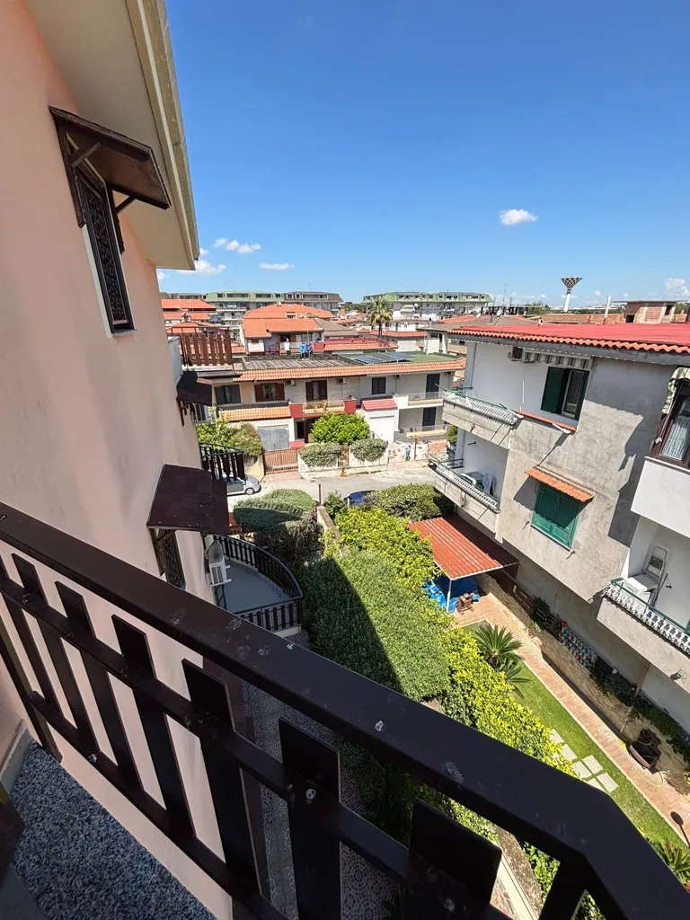 Balcon - Villa with Terrace in Melito di Napoli