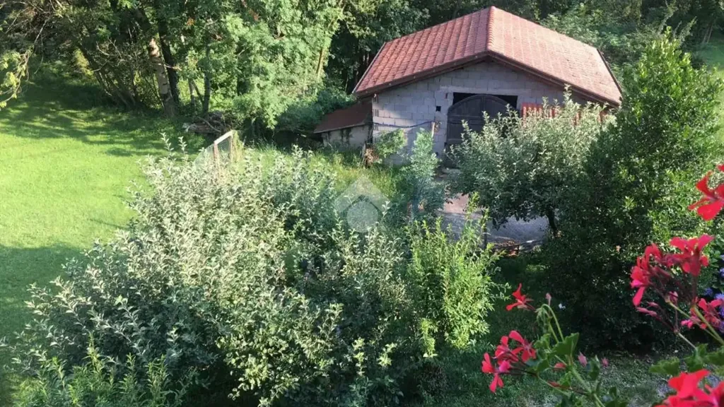 Giardino - Rustic Barn with Panoramic View in Edolo