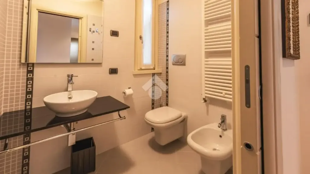 Vannitoad - Villa with Pool near Lake Garda