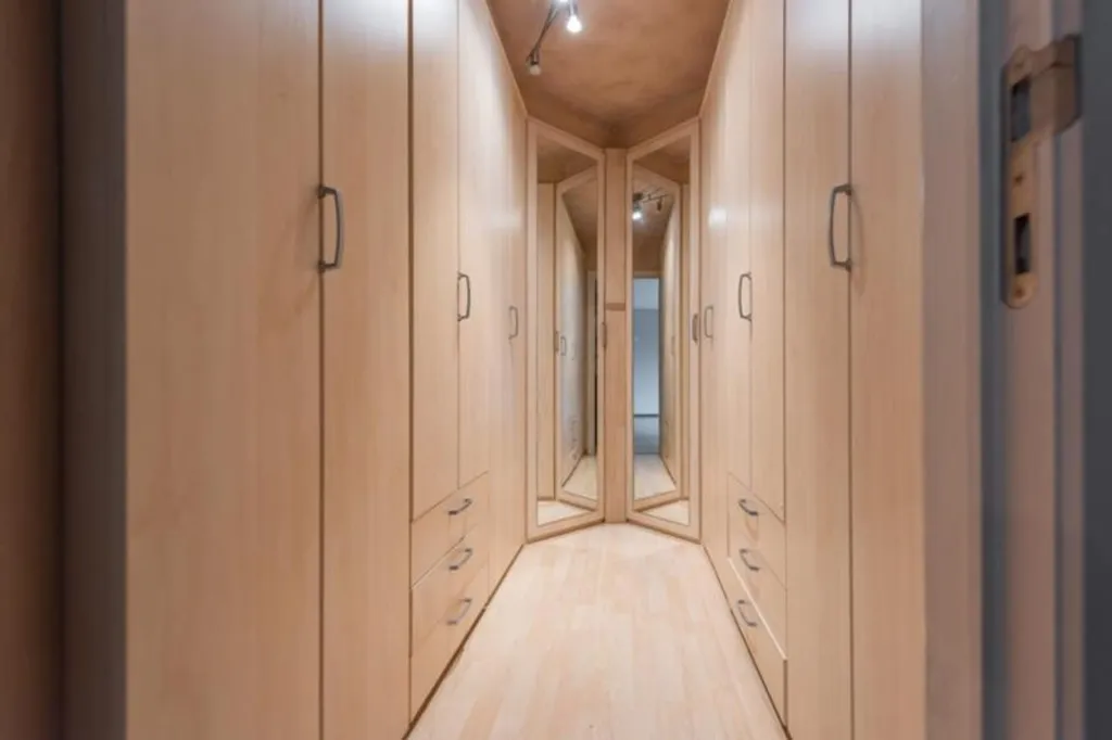 Toad - Spacious House with Terrace in Zele