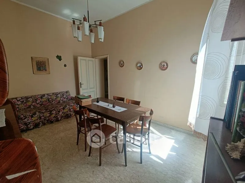 Söögituba - Townhouse with Piazza View in Brescello