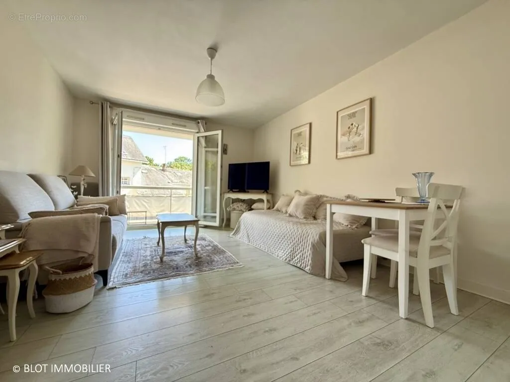 Séjour - Studio avec Terrasse au Cœur de La Baule