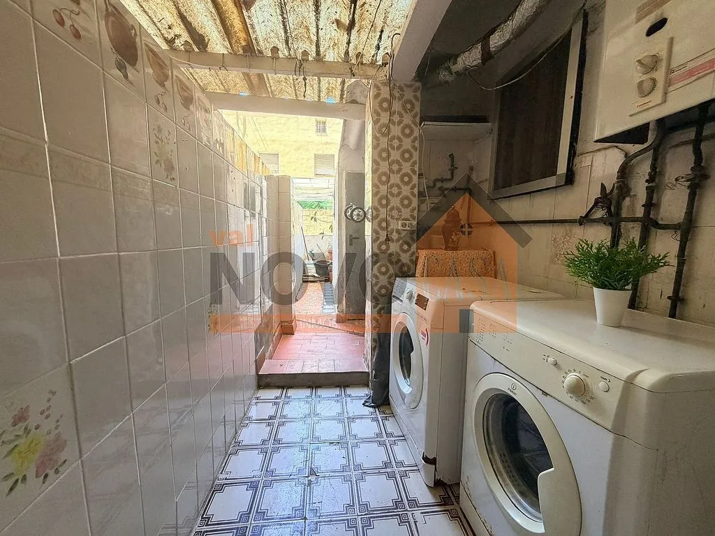 Pesuköök - Bright Apartment with Patio in Silla