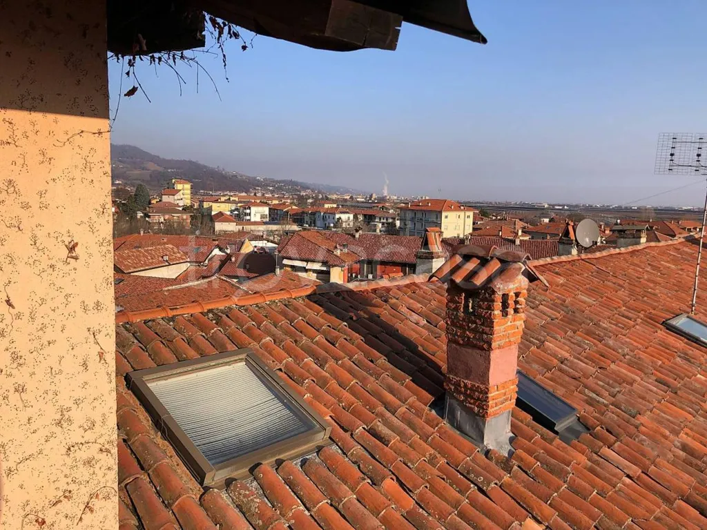 Terrace - Historic Villa with Panoramic View in Costigliole Saluzzo
