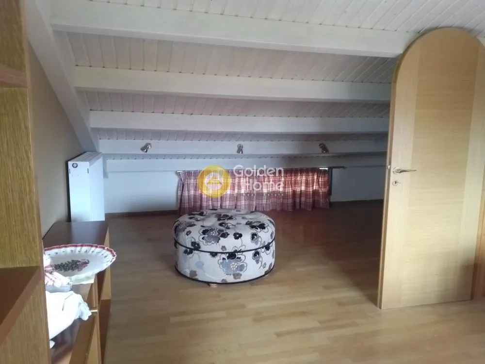 Rooms - Independent Mezzanine in Varympompi, Athens