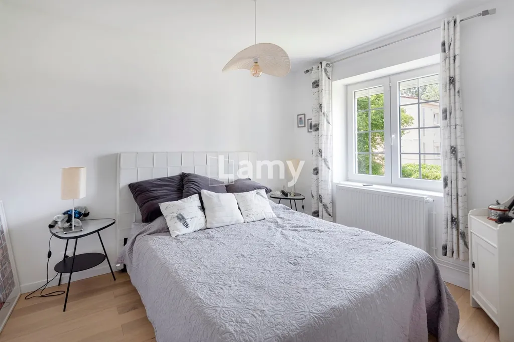 Camere da letto - Restored Mansart Villa with Garden in RER C Zone