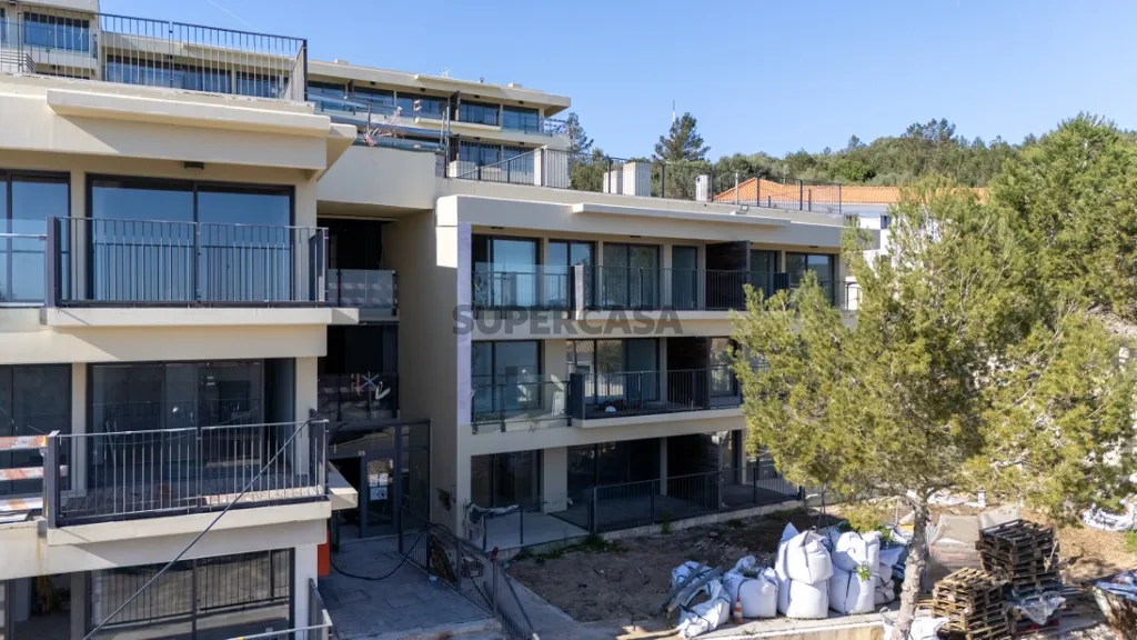 Vue aérienne - Duplex Flat with Sea View in Sesimbra