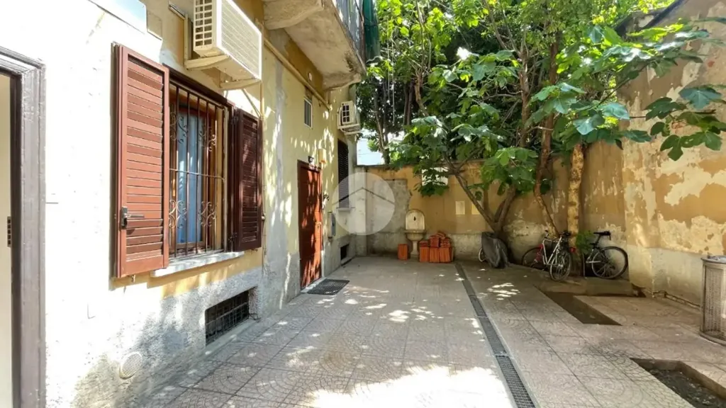 Giardino - Semi-Detached Studio with Mezzanine in Milan