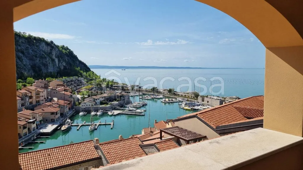 Terrass - Apartment with Sea View Terrace in Duino Aurisina