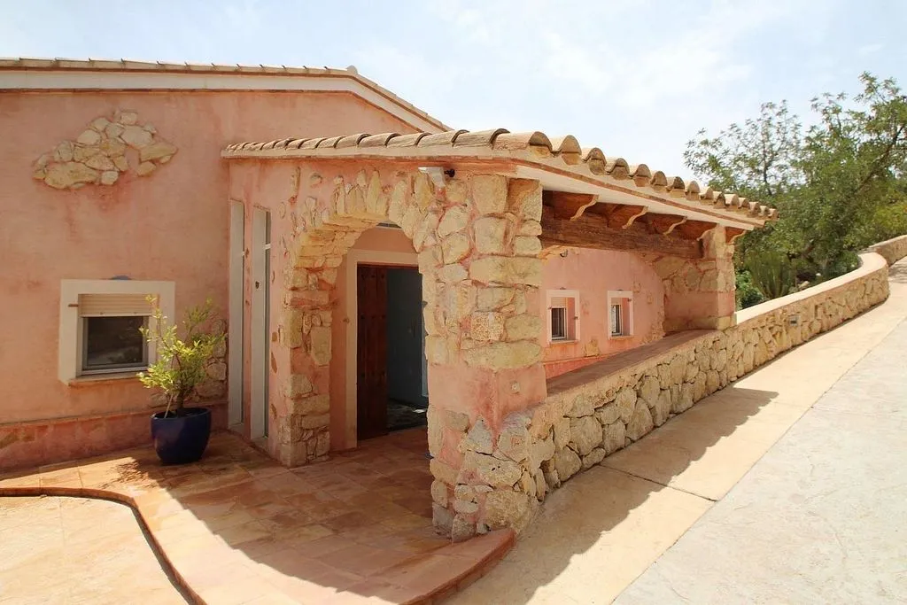 Extérieur - Villa with Pool and Terrace in Callosa d'En Sarrià
