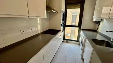 Cucina - Bright Apartment with Garage in Camas