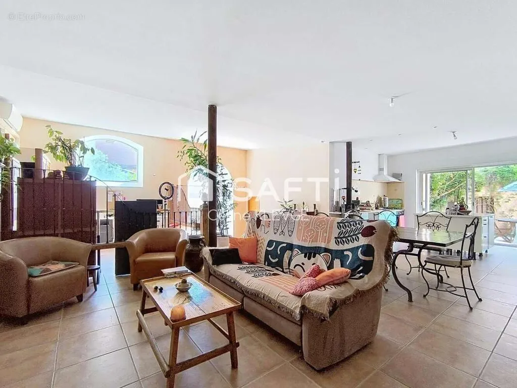 Elutuba - Charming Maison with Terraces in Montady