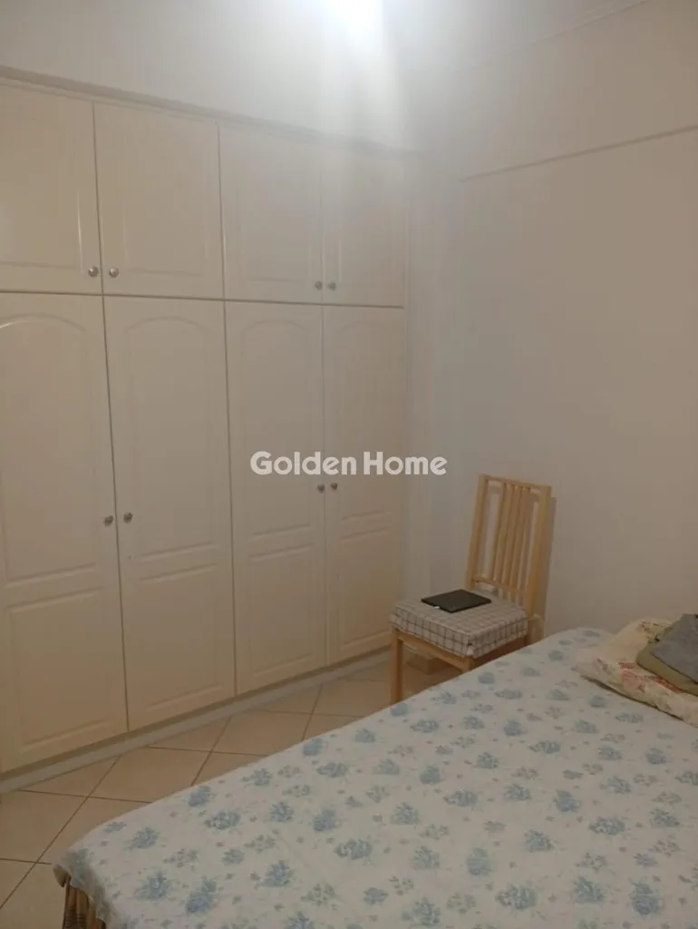 Magamistoad - Modern Apartment with Balcony in Zografou Centre