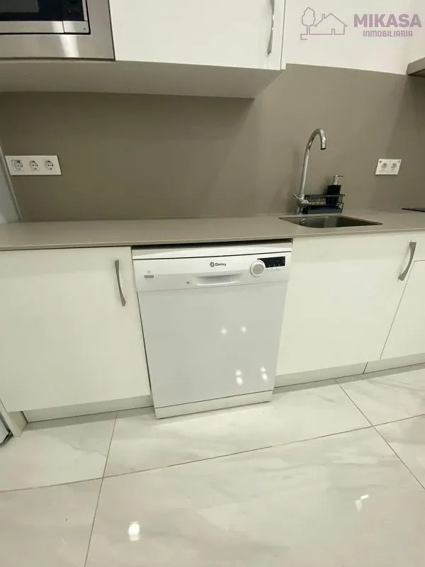 Köök - Ample Garden Flat in Móstoles