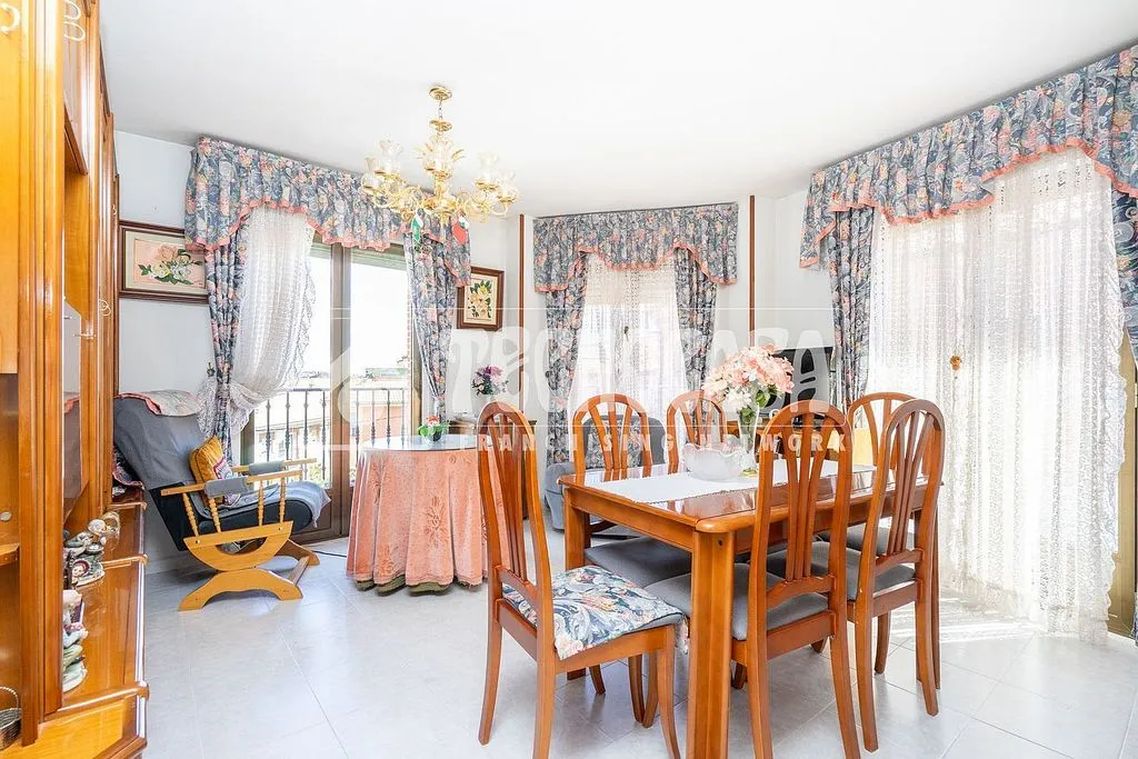 Söögituba - Apartment with Terrace in Colmenar Viejo Centre