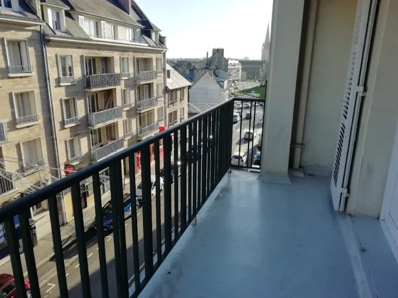 Balcon - Appartement 3 Pièces avec Balcon à Caen