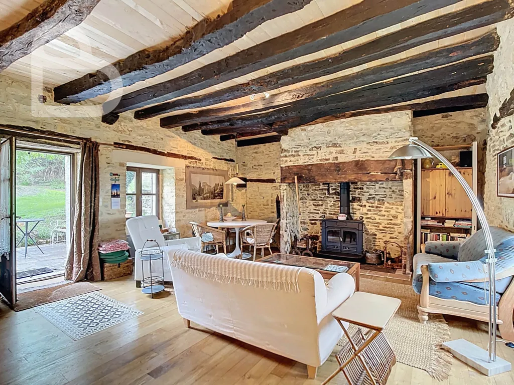 Séjour - Domaine en Pierre avec Bassin à Gourdon