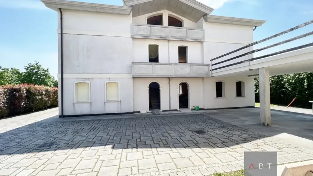 Exterior - New Villa with Private Garden in Cavino