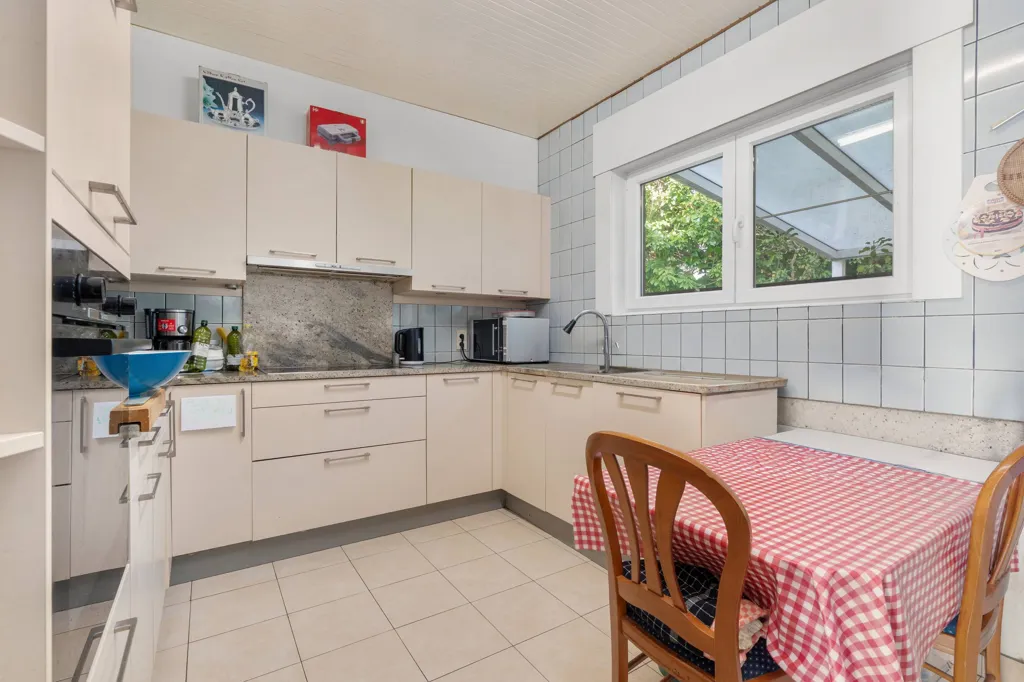 Cuisine - Villa à Rénover dans un Quartier Calme à Sterrebeek