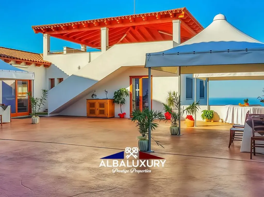 Terrasse - Sardinian Villa with Panoramic Views in Lodè