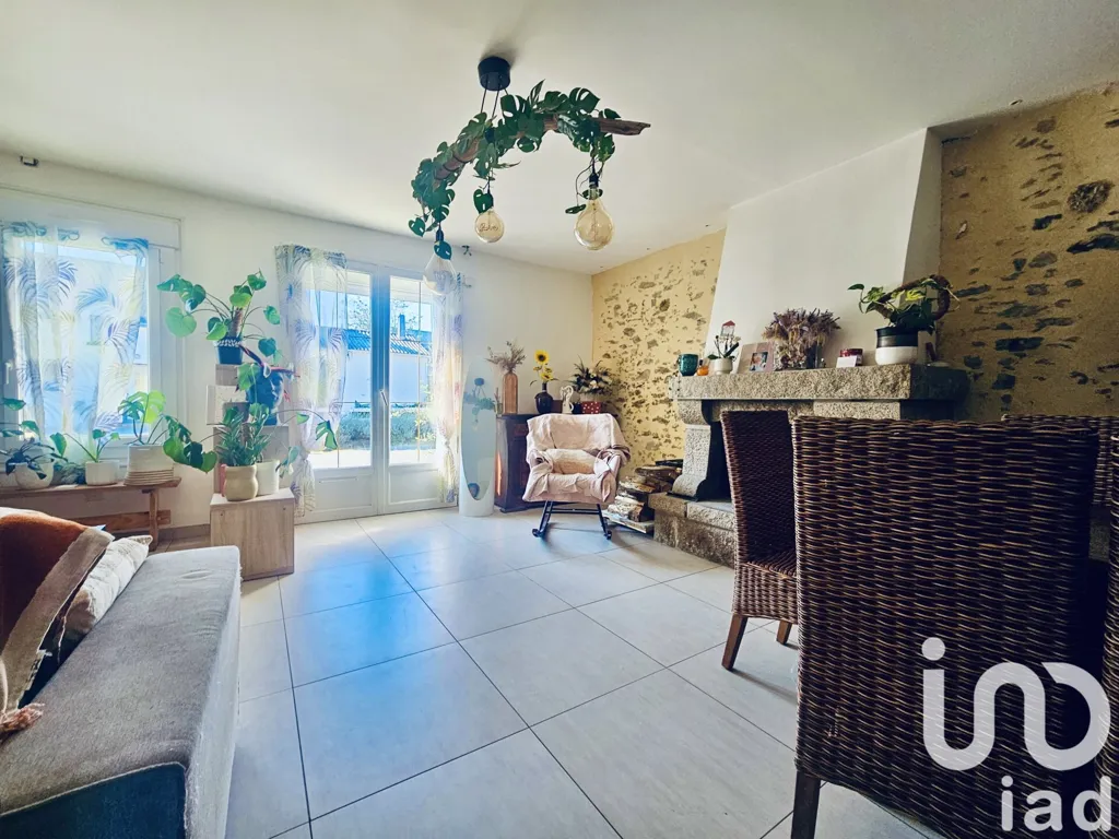 Dining Room - Charming House with Courtyard in Missillac