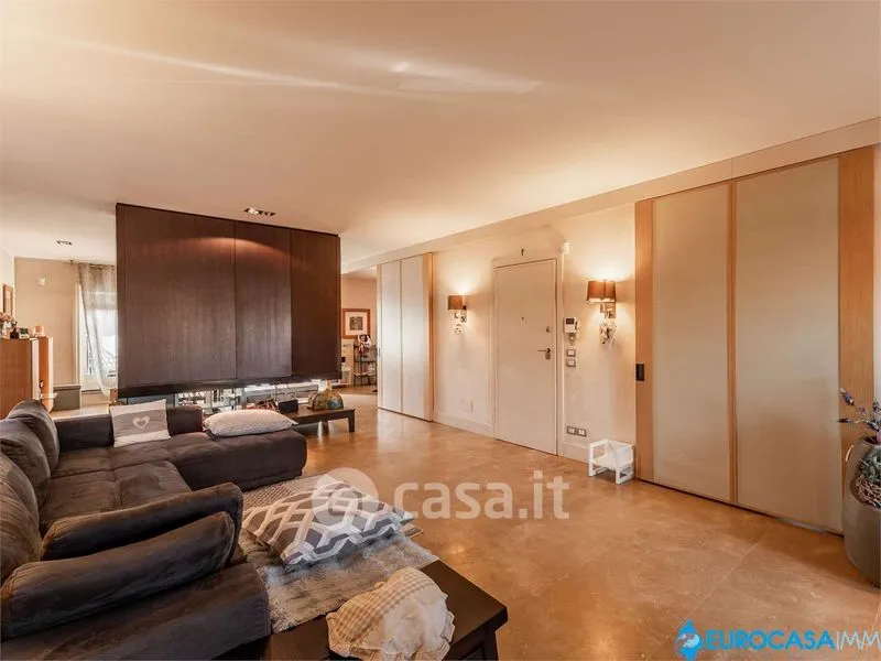 Séjour - Prestigious Attico with Terraces in Carpi
