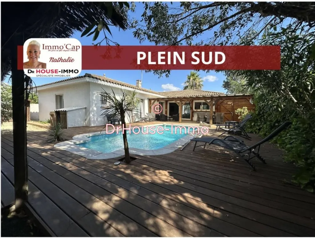 Piscine - Villa Lumineuse avec Piscine à Agde