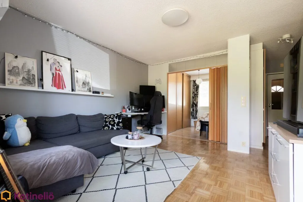 Elutuba - Spacious Duplex with Private Garden in Central Location