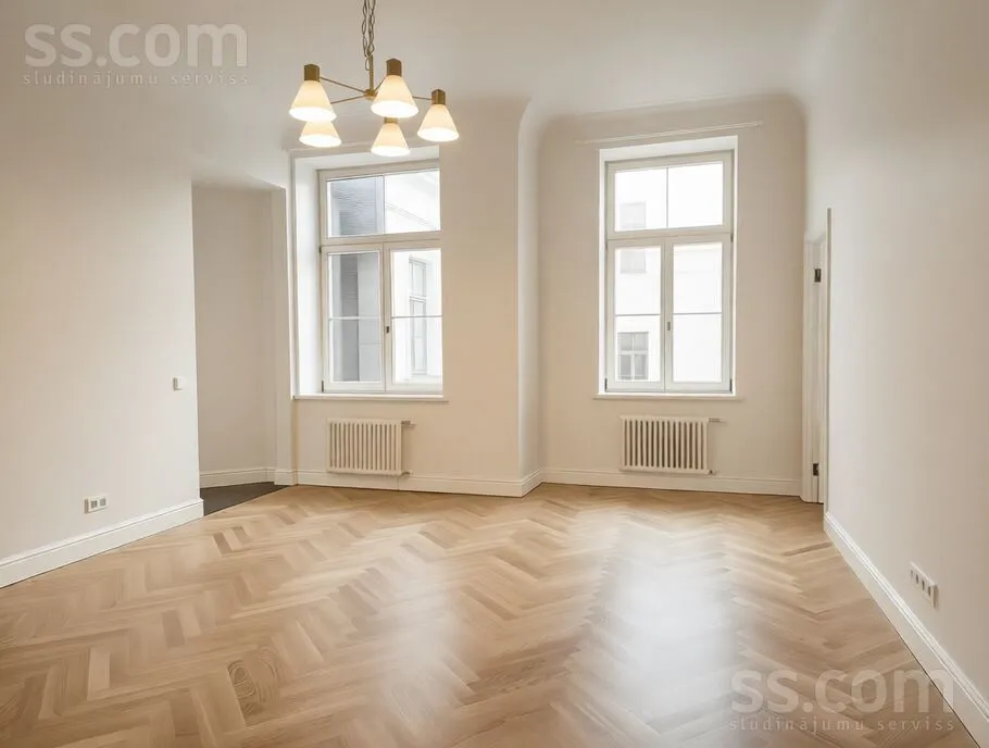 Séjour - Three-Bedroom Apartment with Central Location in Riga