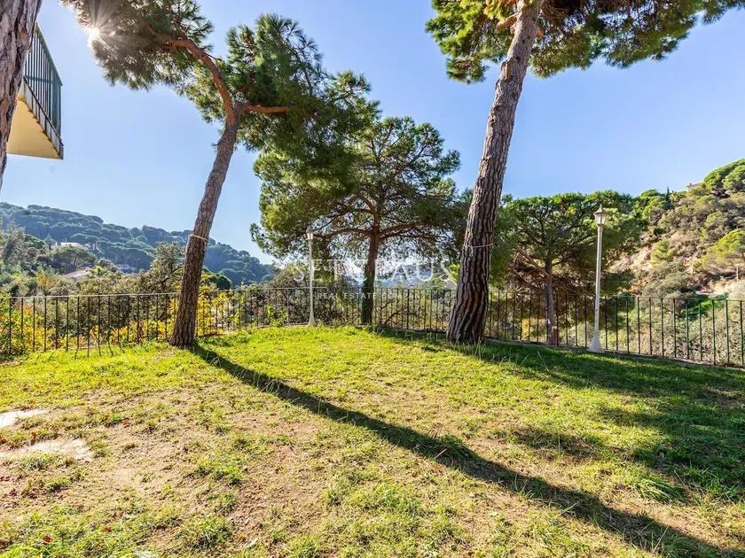 Jardin - Chalet with Private Pool in Cala Canyelles, Lloret de Mar