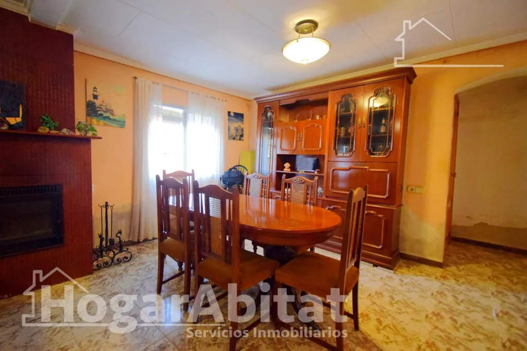 Söögituba - Rustic Chalet with Pool in Vilamarxant