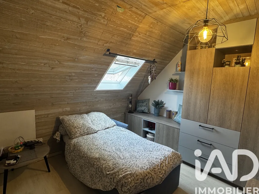 Magamistoad - Charming Townhouse with Garden in Bondy
