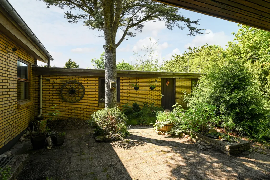 Jardin - Villa with Garden in Sædding, Esbjerg