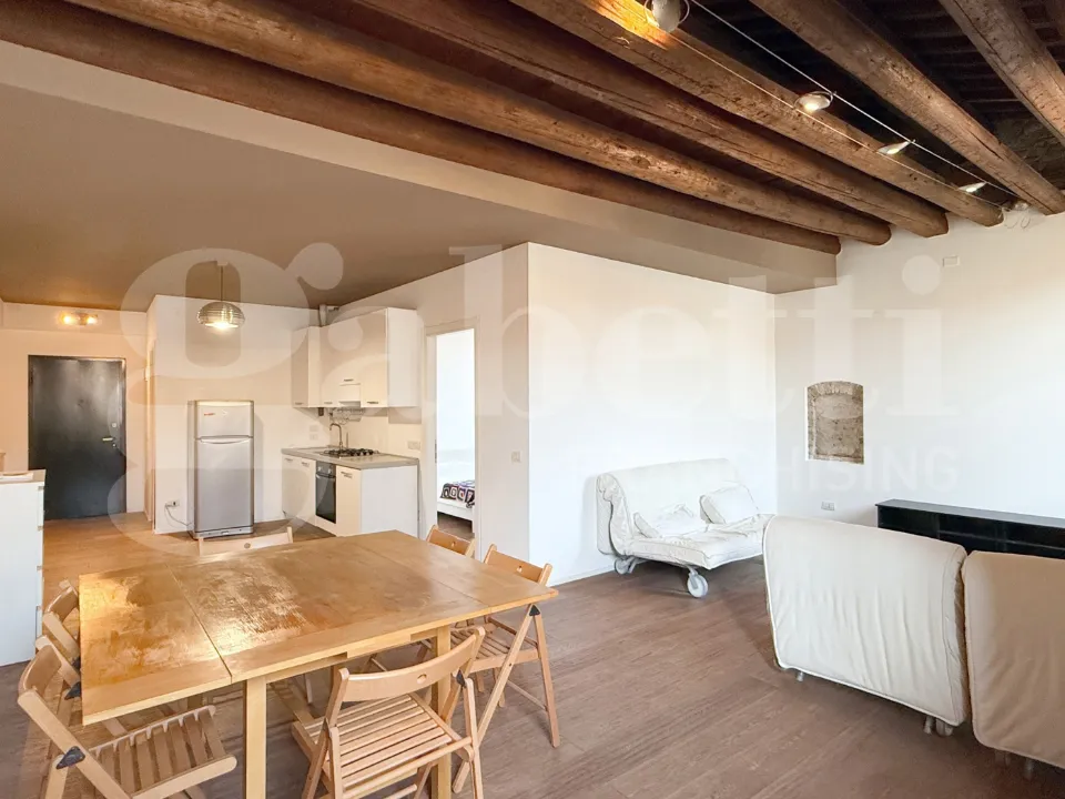 Sala da pranzo - Historic Apartment with Brickwork in Padua