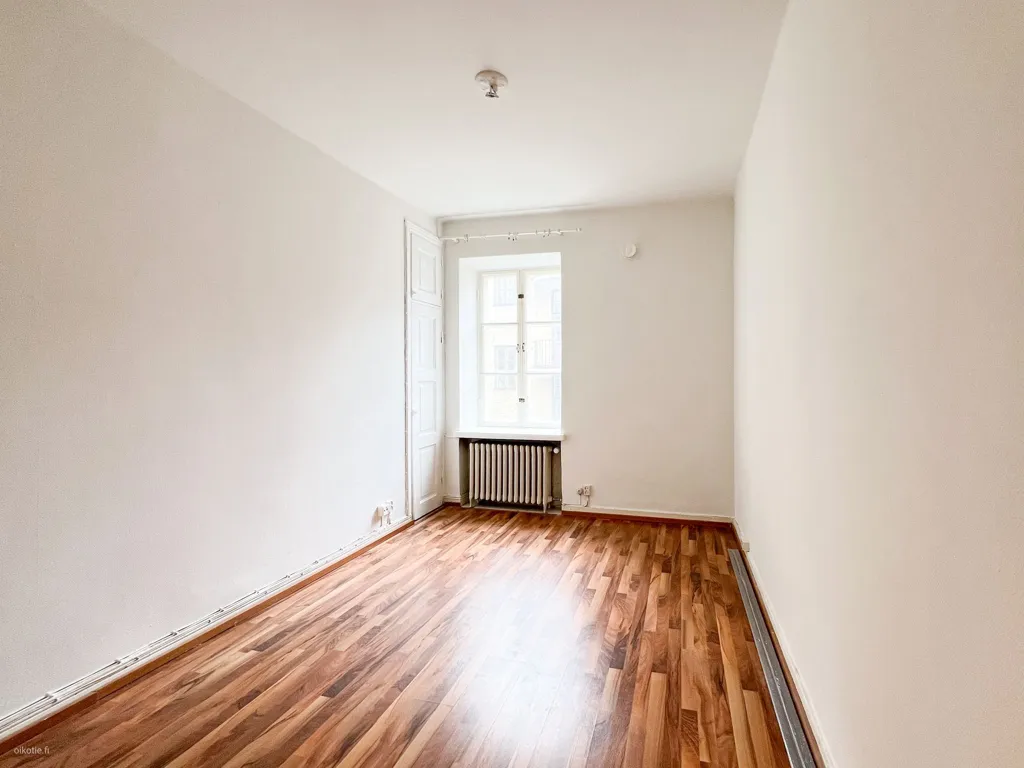 Pièces - 1-Bedroom Apartment with Courtyard in Kamppi, Helsinki