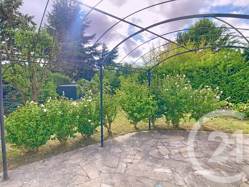 Aed - Charming House with Garden in Thiais