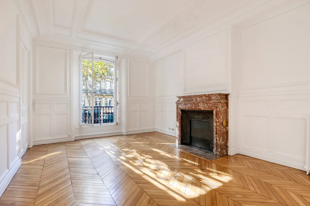 Elutuba - 4-Bed Apartment with Open View in Paris 6th